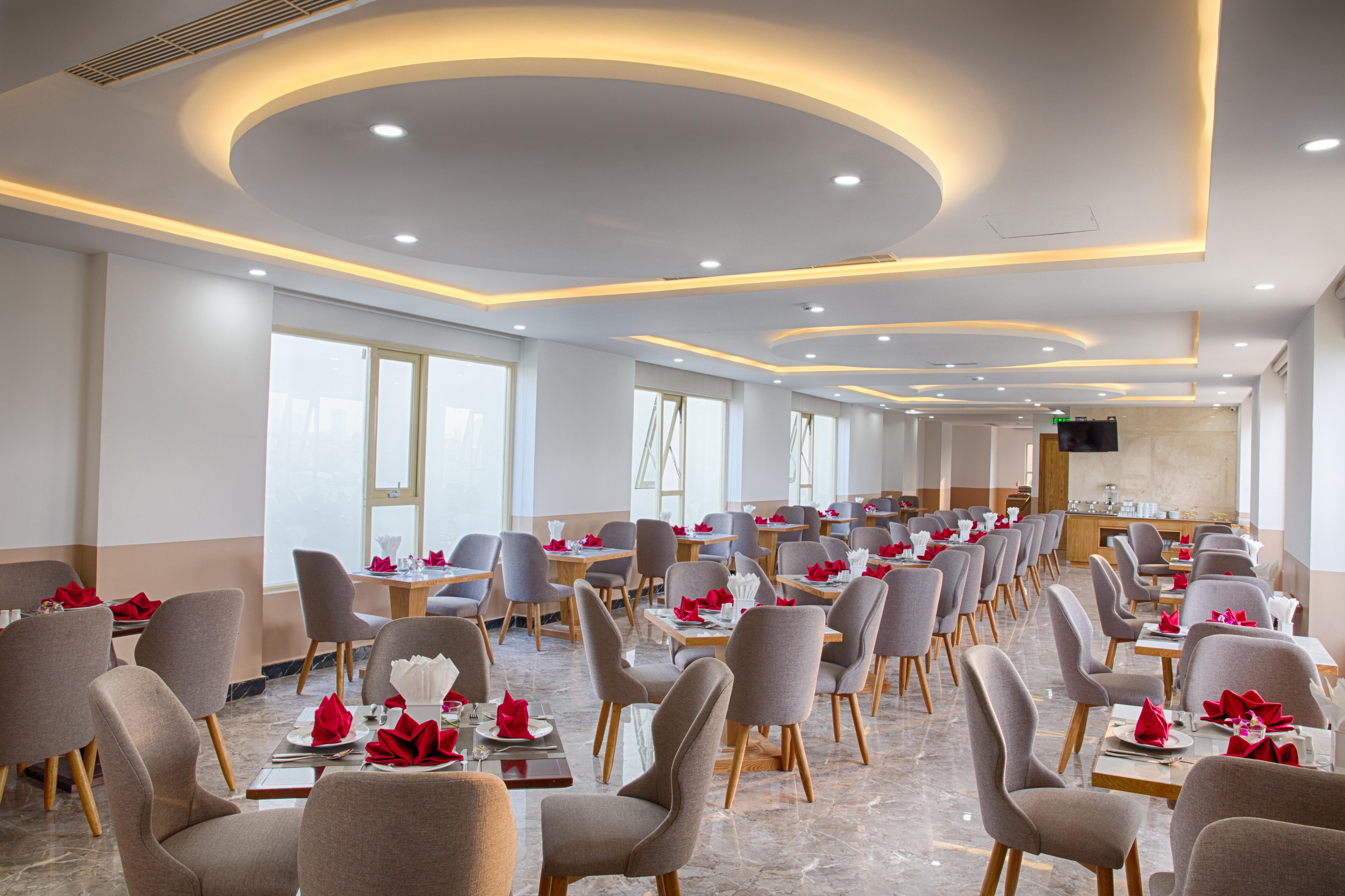 Fivitel King Hotel Da Nang Bagian luar foto
